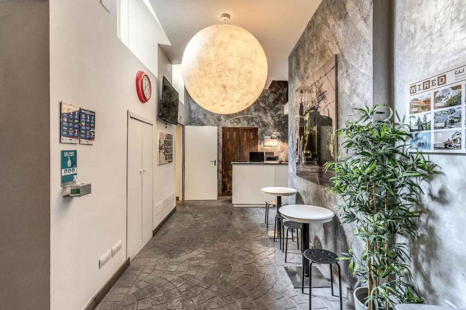 Magenta Campo Dei Fiori Otel Roma Konukevi