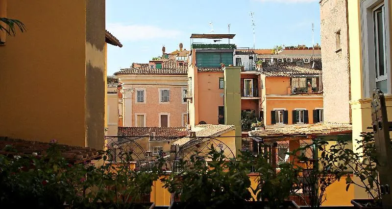 Magenta Campo Dei Fiori Otel Roma Konukevi
